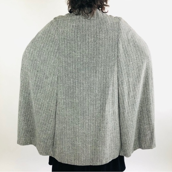 Vintage Large Pinstripe Wool Cape - Picture 3 of 3